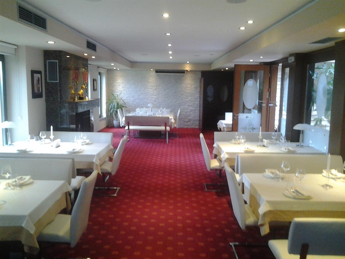 Hotel Villa Ekaterina Vakarel Luaran gambar