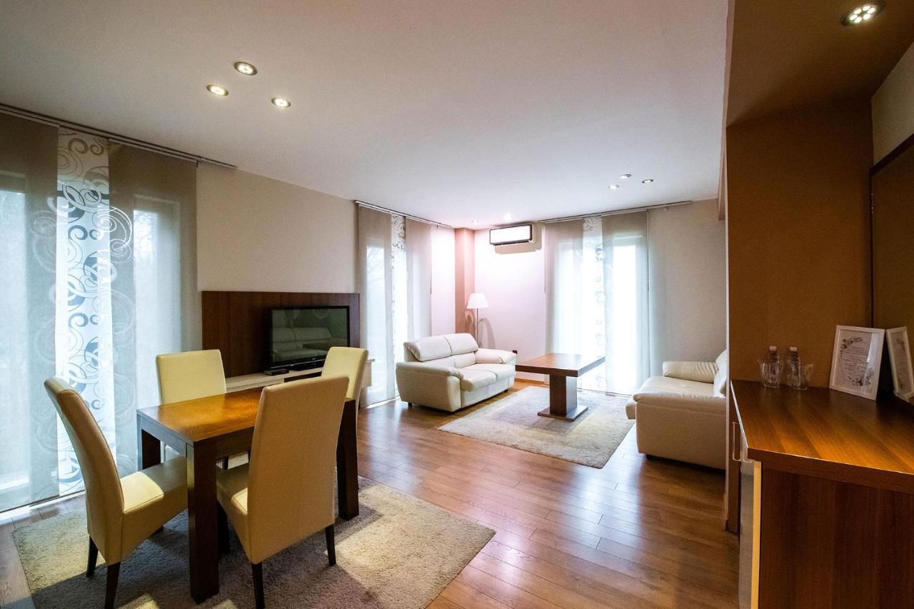 Hotel Villa Ekaterina Vakarel Luaran gambar